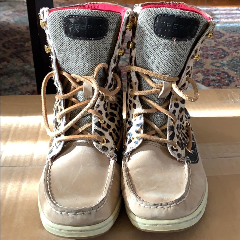 Sperry topsider boots